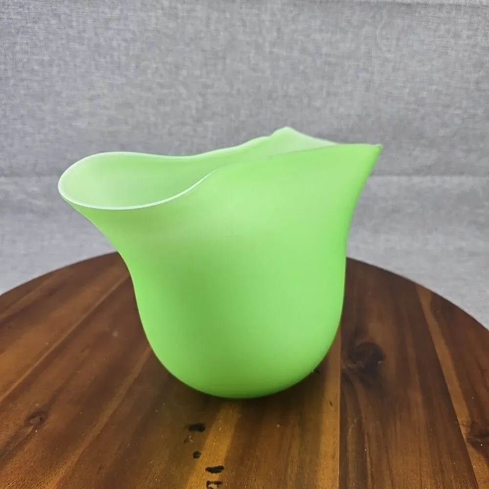 Pottery‎ Barn Frosted Green glass fan vase 7.5” large Abstract Modern
